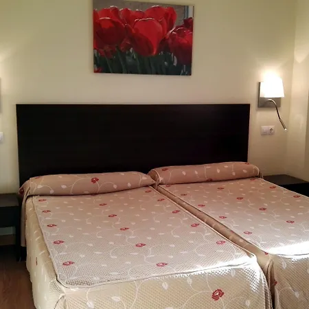 Hotel Tudanca-aranda Ii 2*