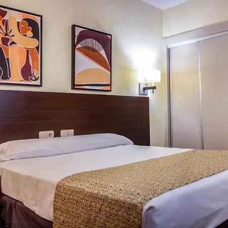 Tudanca-aranda Ii Hotell