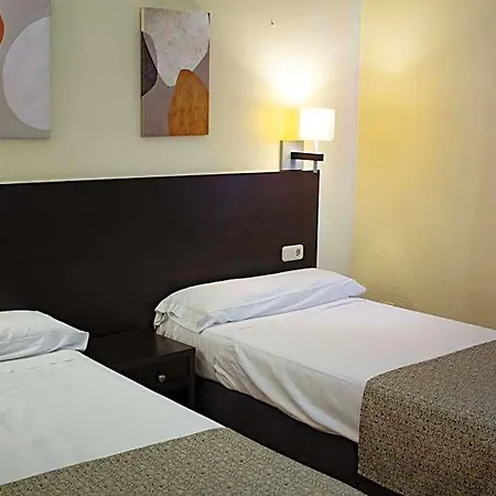 Hotel Tudanca-aranda Ii 2*