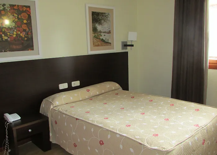 Tudanca-aranda Ii 호텔 2*